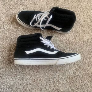 Vans Women’s 8.5 LN!!!!!